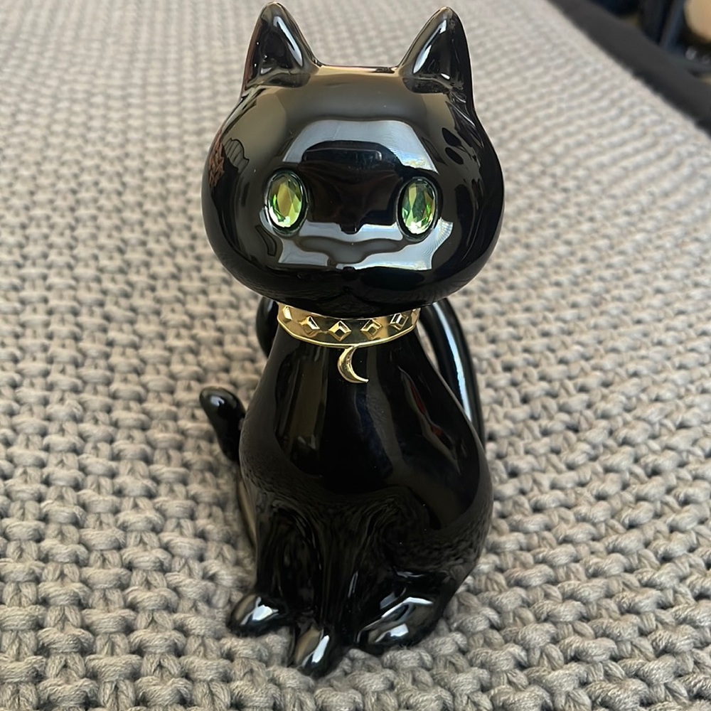 Bath and Body Works Halloween Cat Single Wick Candle holder NEW